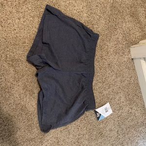 Low rise Soffe shorts